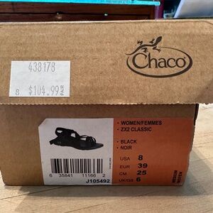 Chacos zx2 black size 8 sandals women’s